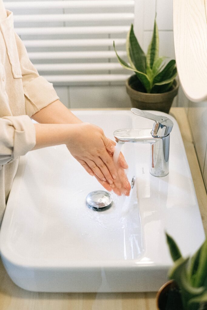 What is a Wash Basin: Uses and Benefits?